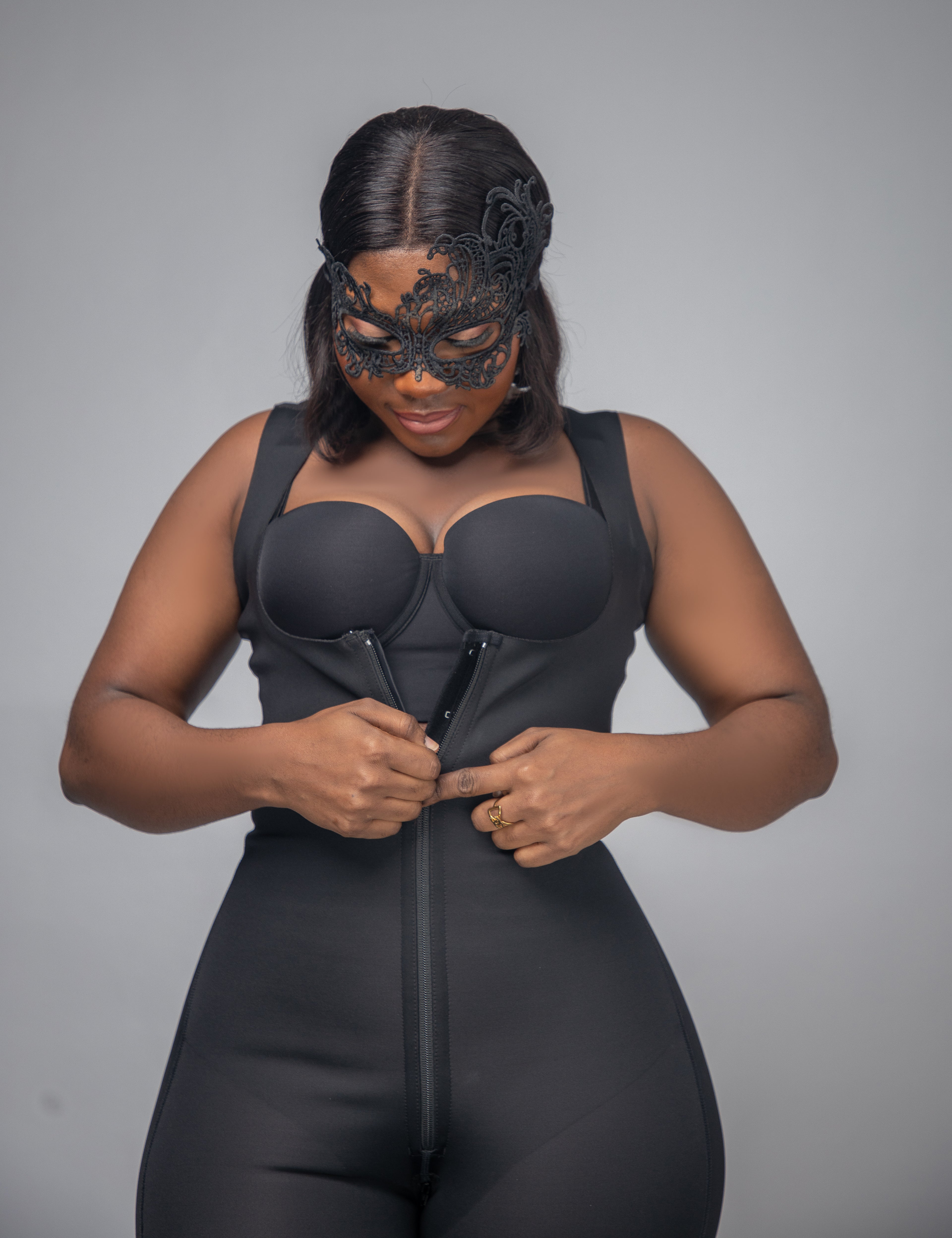Long seamless girdle shaper