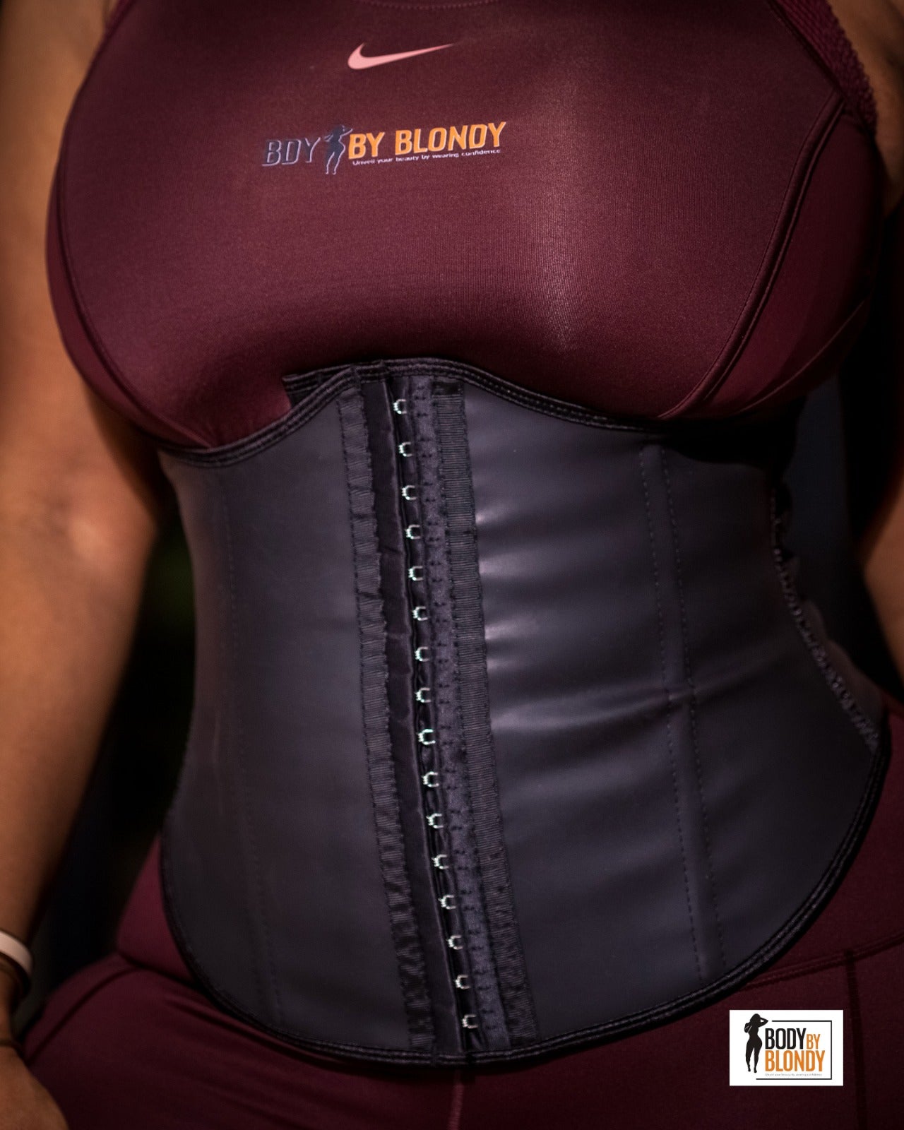 steel boned waist trainer